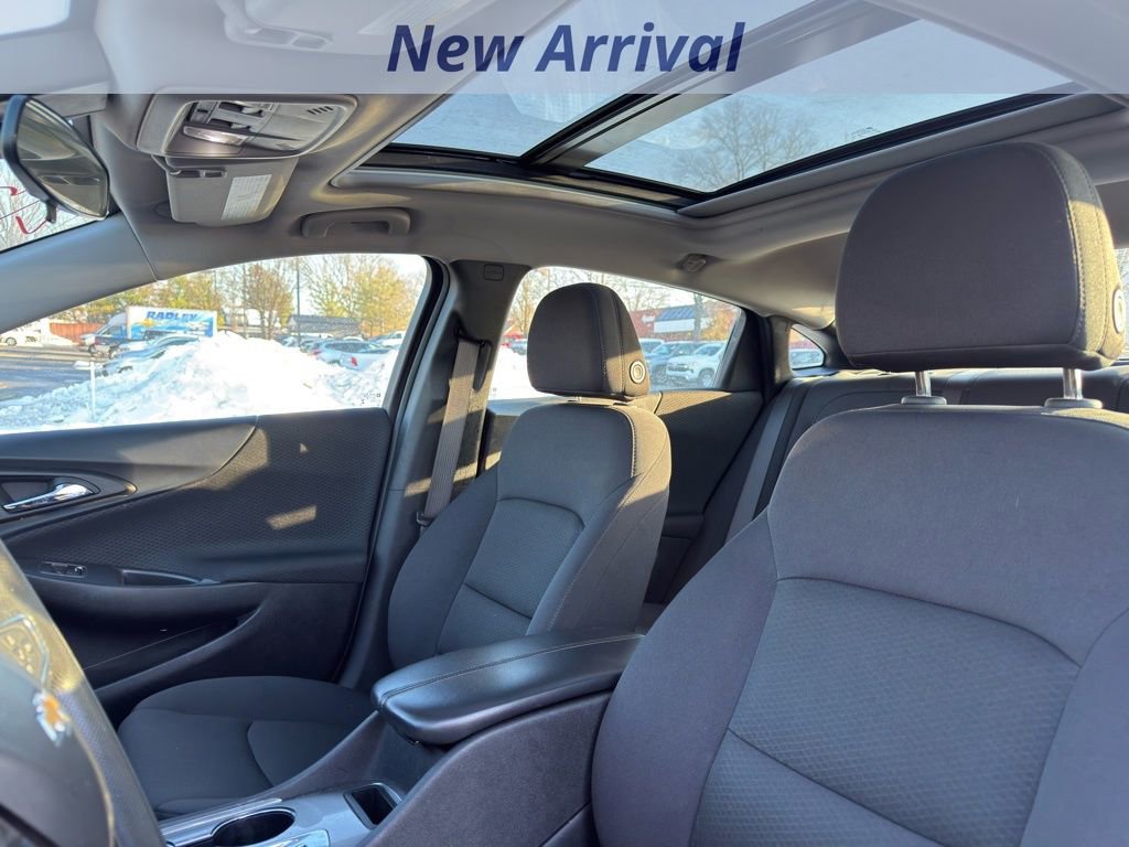 Used 2024 Chevrolet Malibu LT image 12