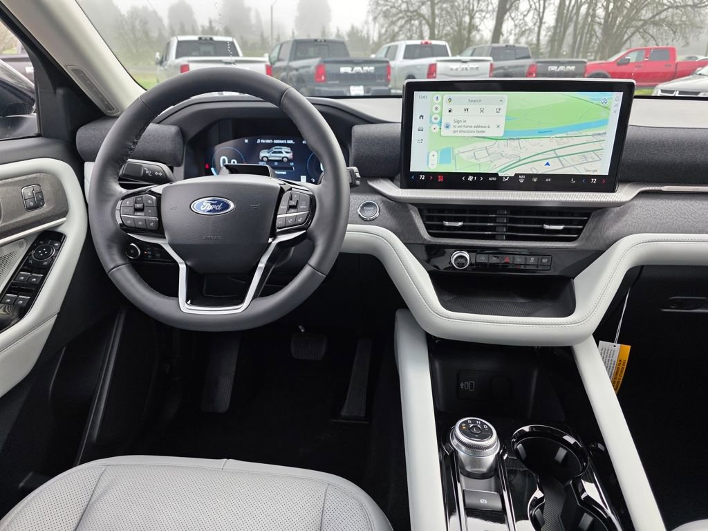 New 2026 Ford Explorer Platinum w/ LUX Leather Package image 17