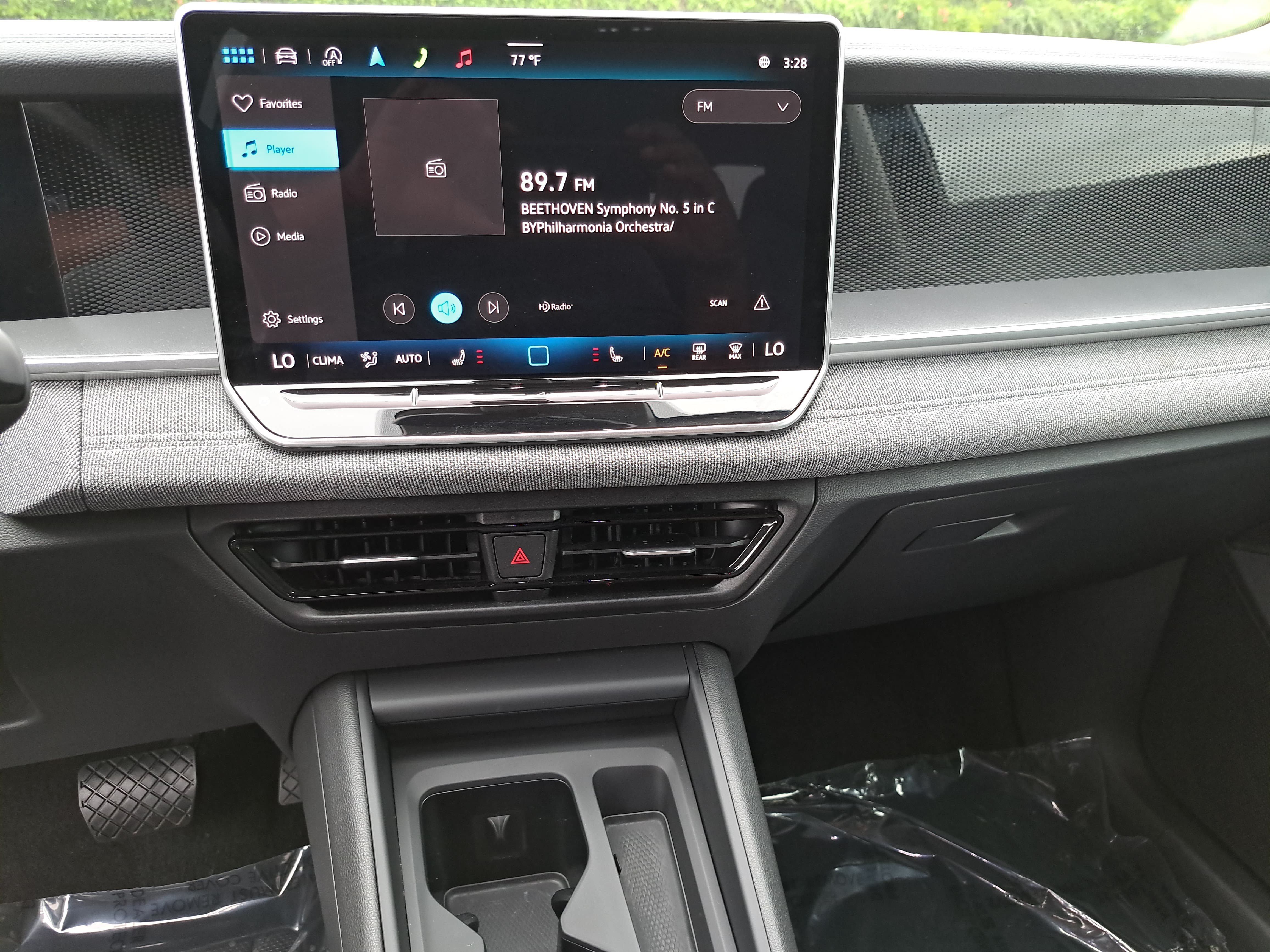 Certified 2025 Volkswagen Tiguan S FWD image 20