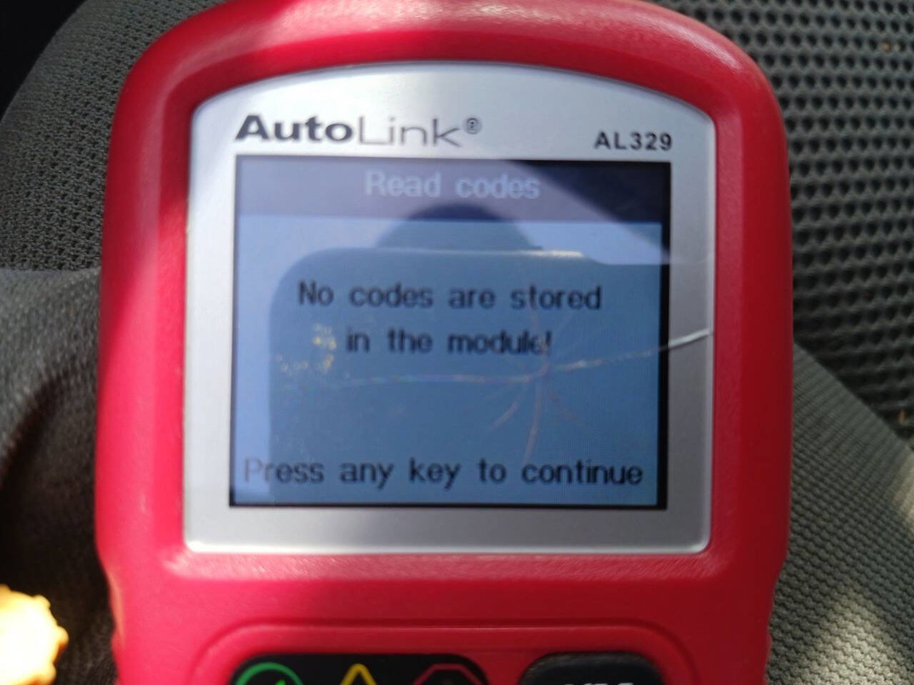 Used 2015 Nissan Frontier SV w/ SV Value Truck Package image 18