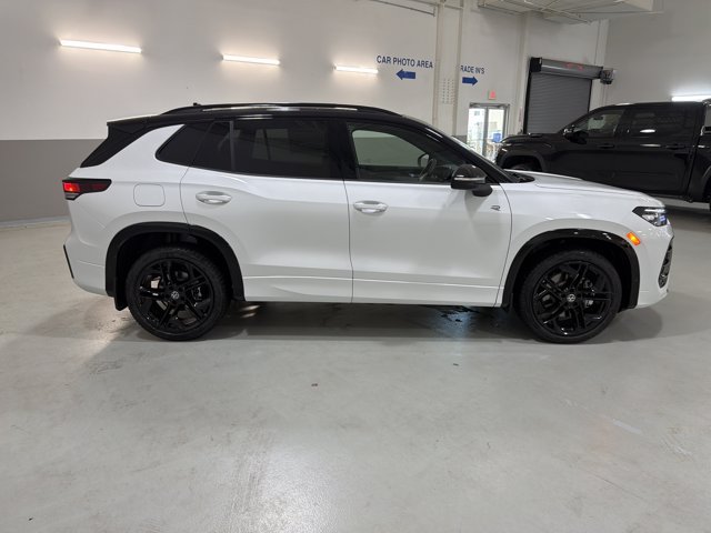 New 2026 Volkswagen Tiguan SE R-Line AWD/4WD image 10