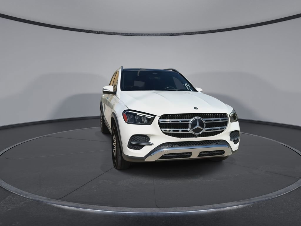 Used 2024 Mercedes-Benz GLE 350 4MATIC image 3