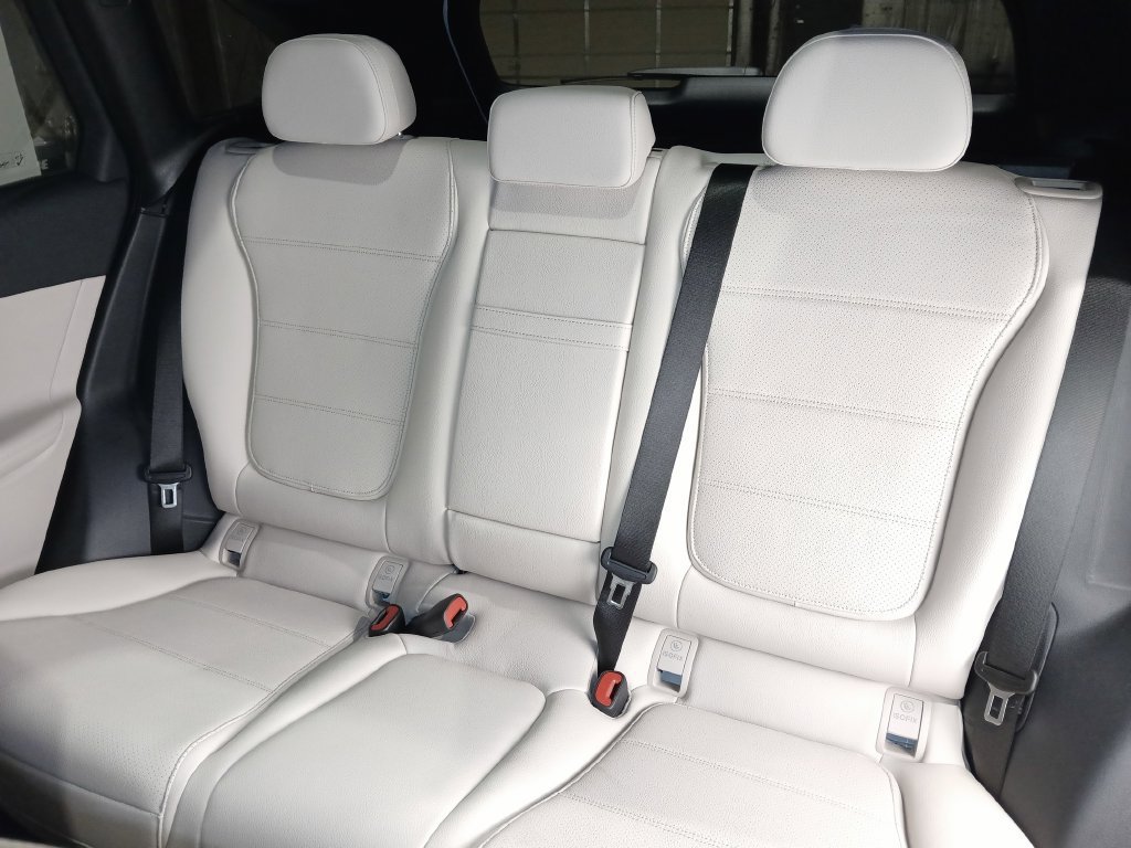New 2026 Mercedes-Benz GLC 300 4MATIC image 14