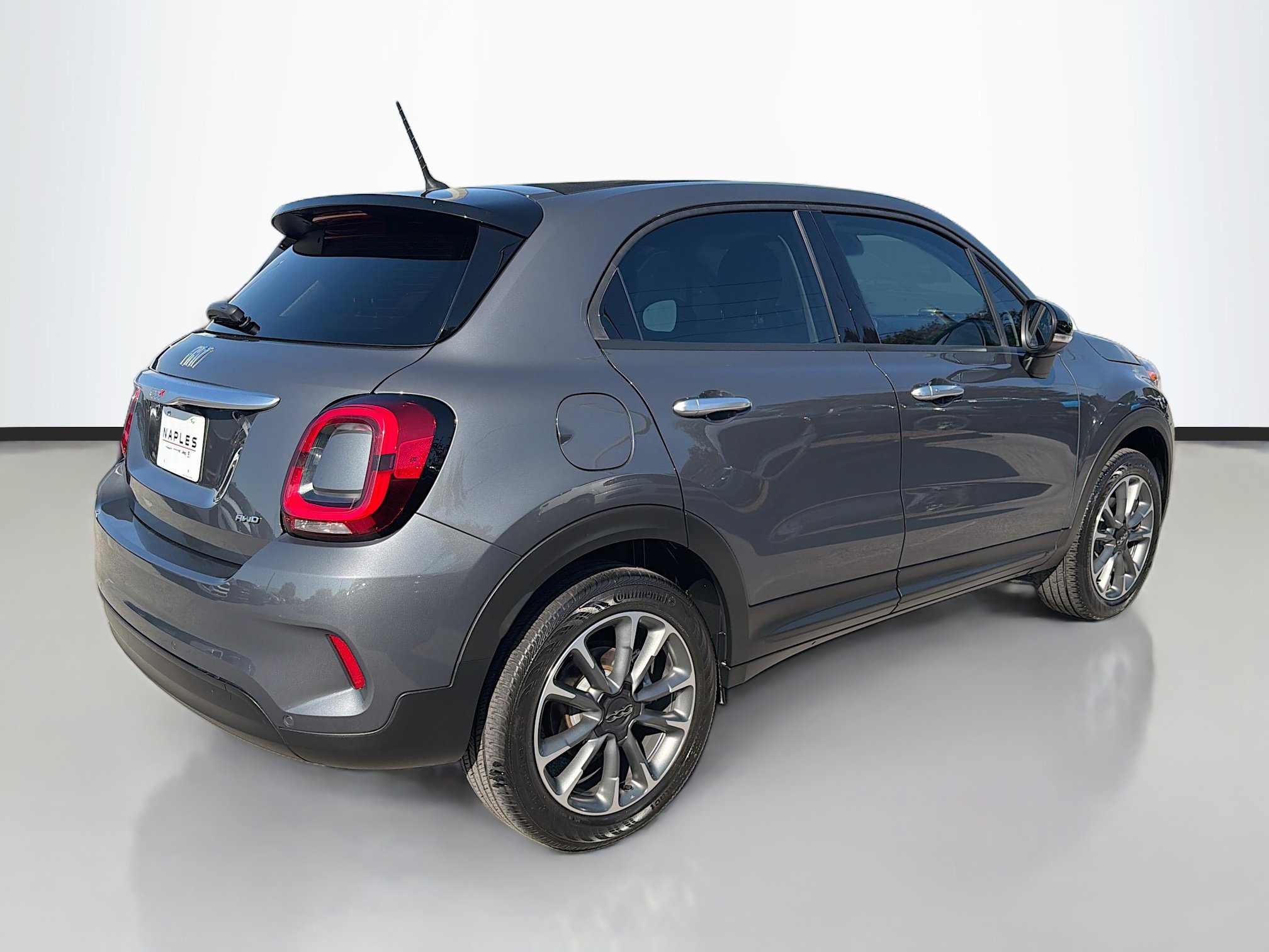 Used 2023 FIAT 500X Pop w/ Comfort Group image 3