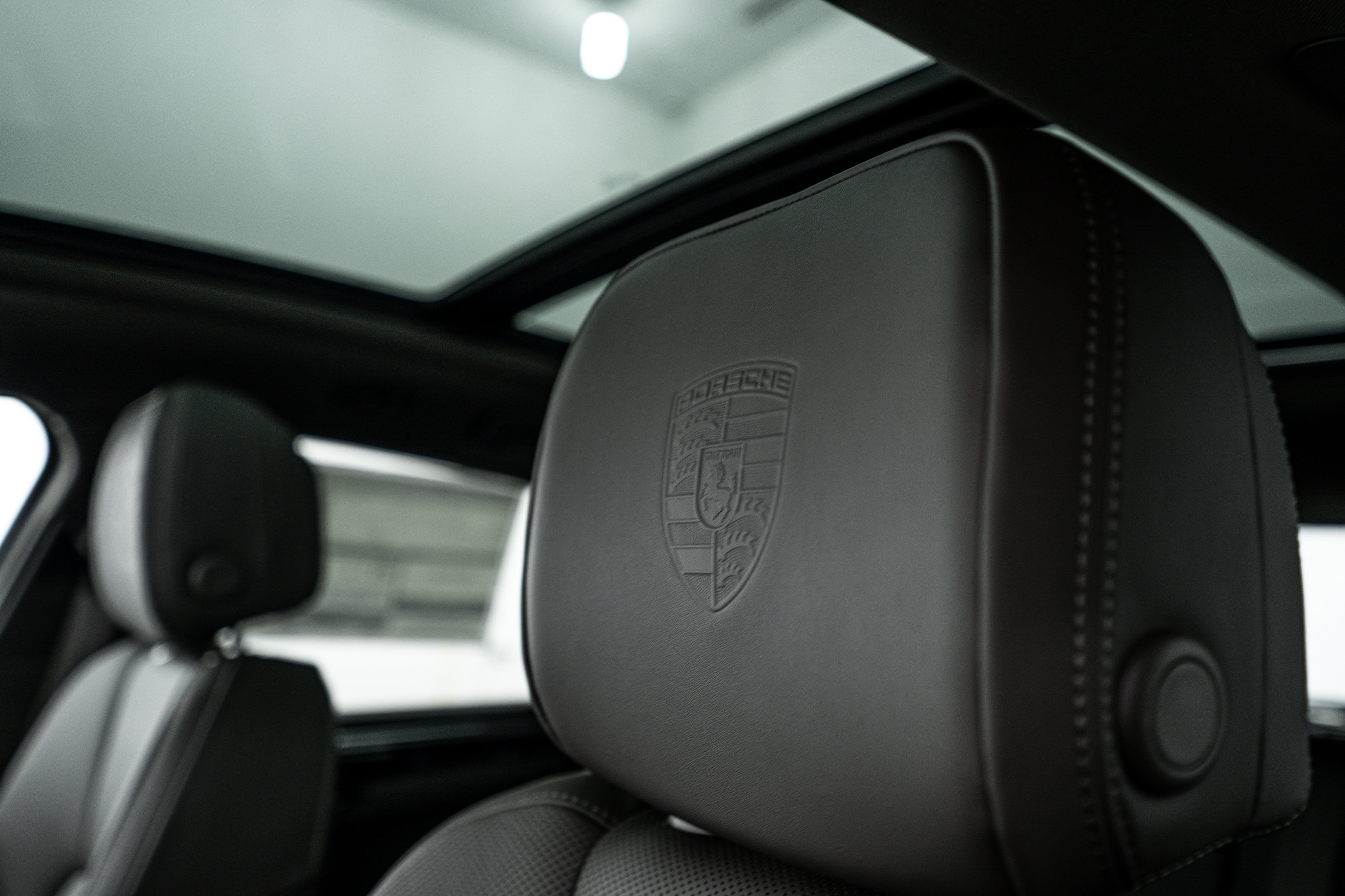 New 2026 Porsche Macan AWD/4WD image 22