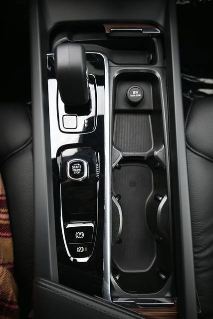 Used 2023 Volvo S60 B5 Plus w/ Climate Package image 11