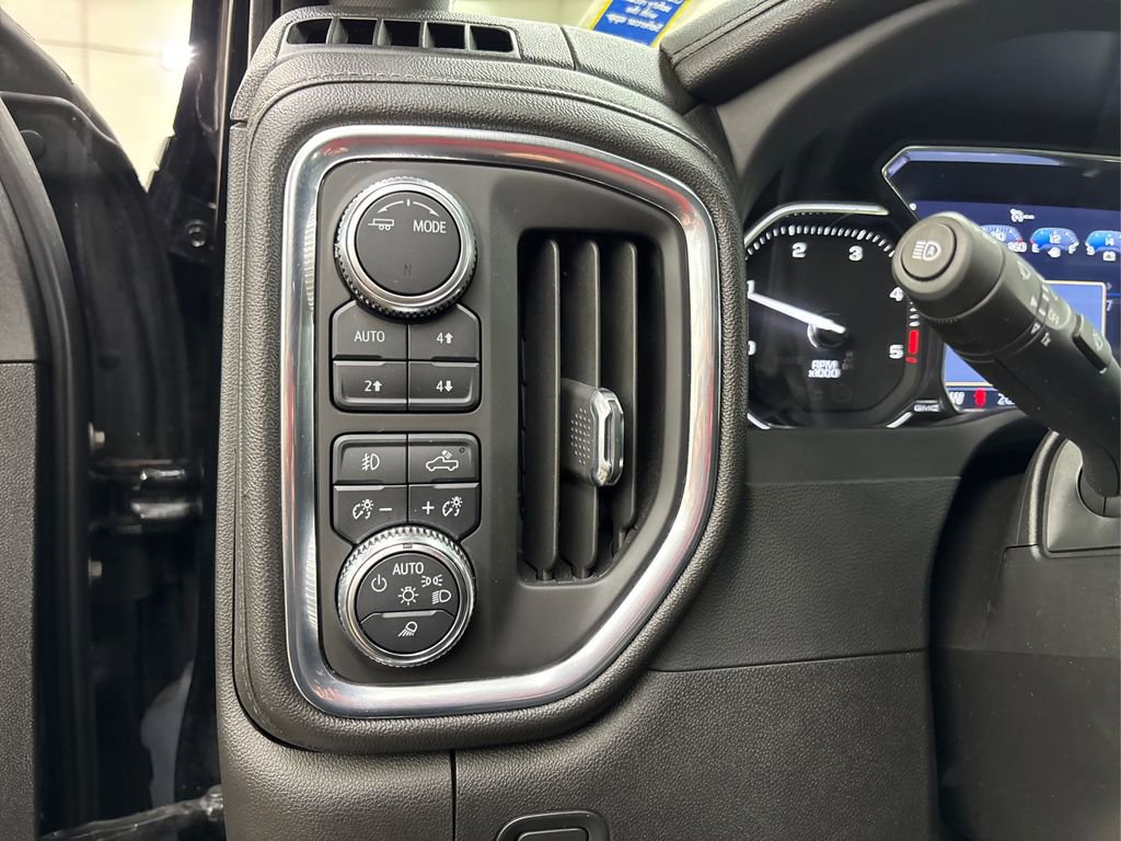 Used 2022 GMC Sierra 3500 Denali image 40