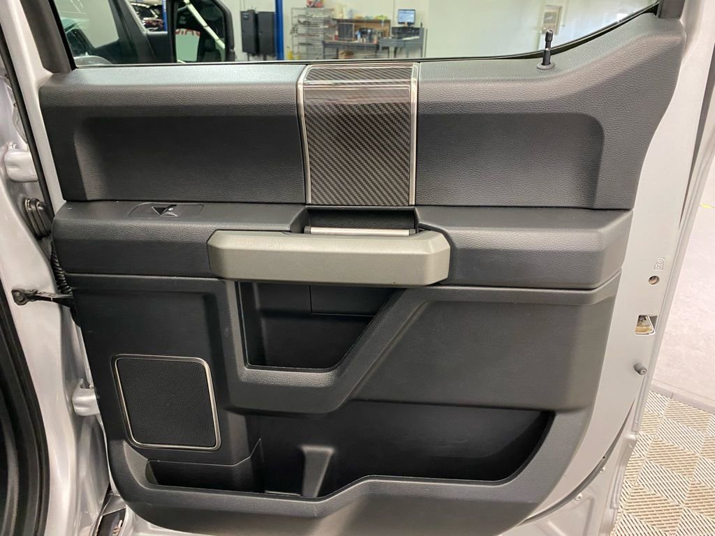 Used 2018 Ford F150 Raptor w/ Equipment Group 802A Luxury image 17