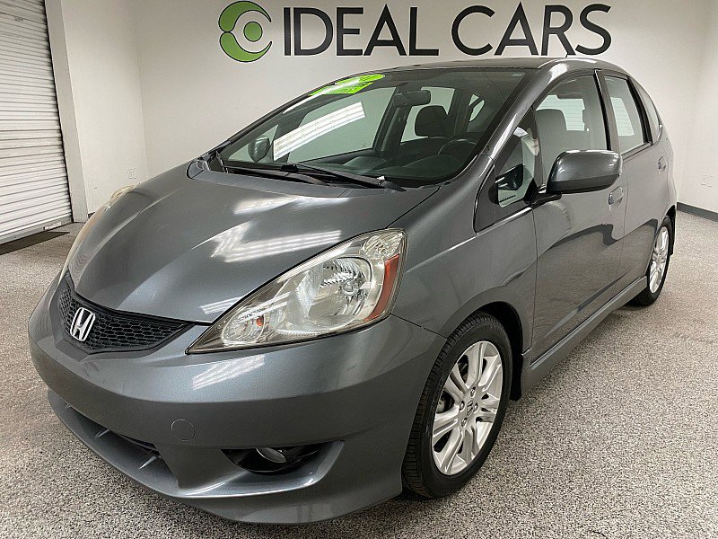 Used 2011 Honda Fit Sport image 1