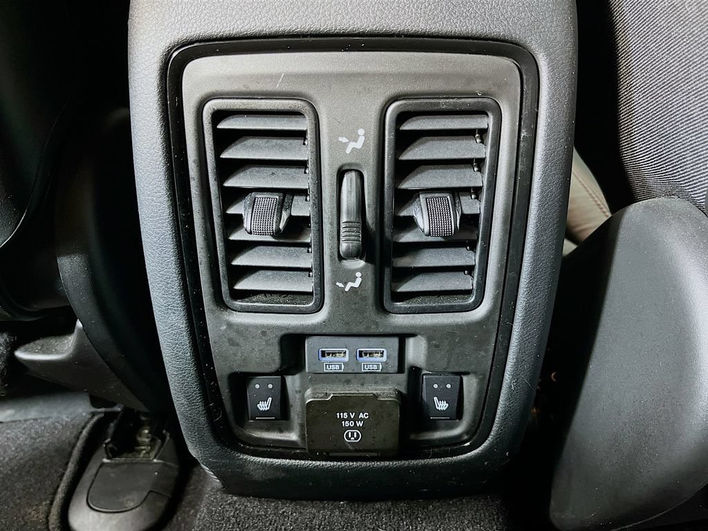Used 2024 Dodge Durango R/T AWD/4WD image 36