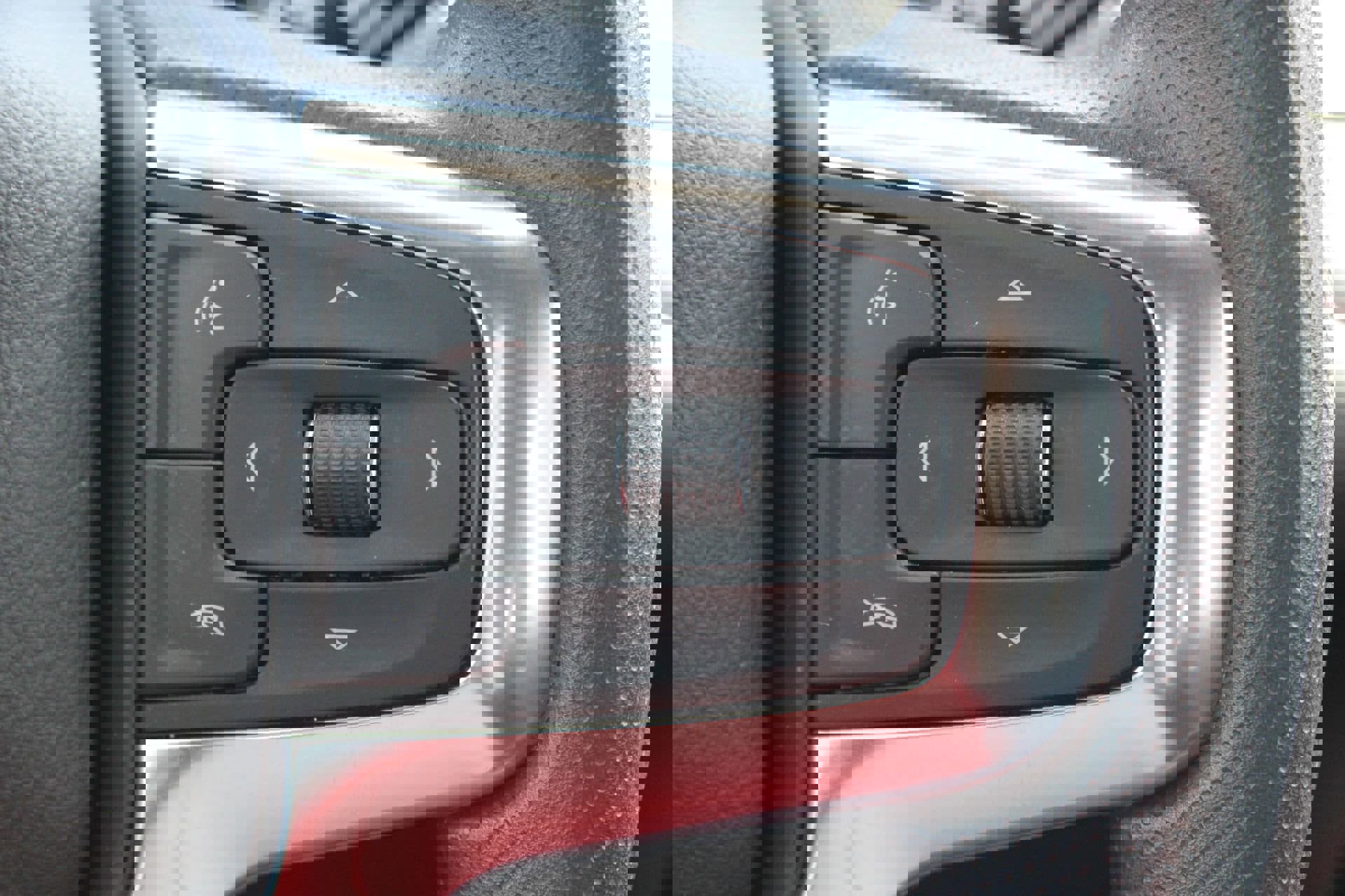 Used 2024 Chevrolet Blazer LT w/ Convenience Package image 30