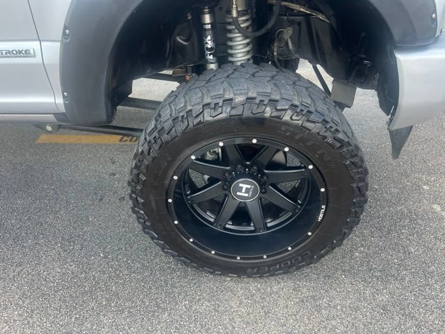 Used 2019 Ford F250 Platinum w/ Platinum Ultimate Package AWD/4WD image 2