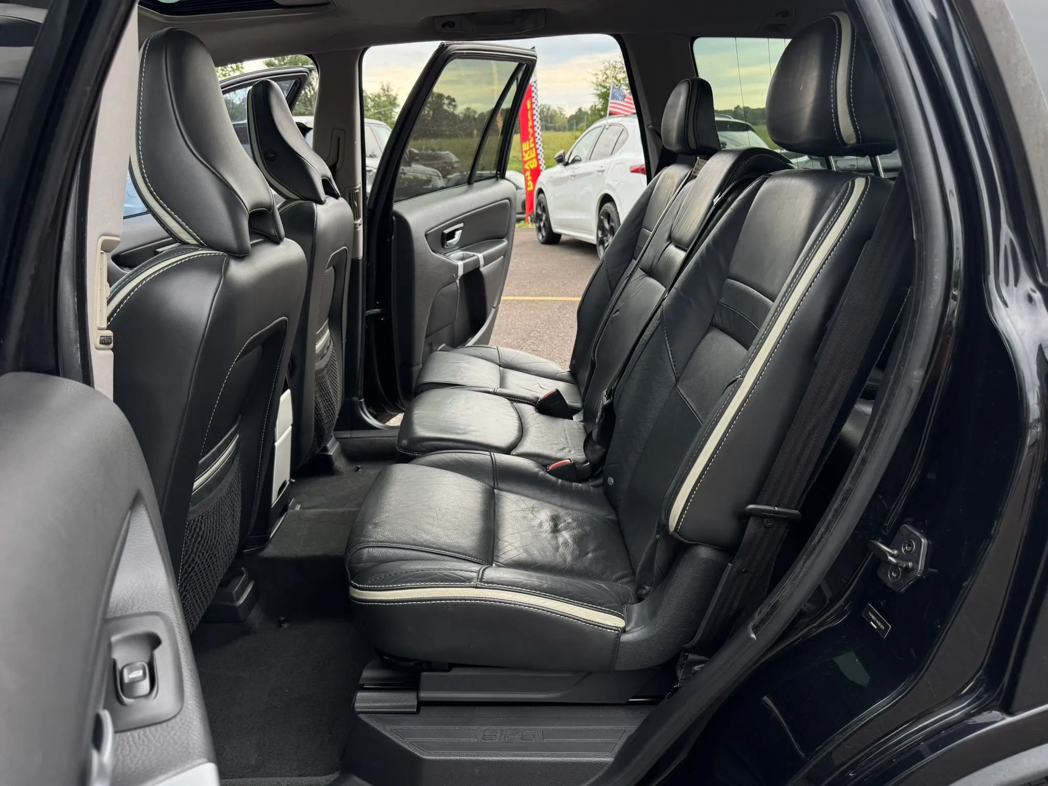Used 2010 Volvo XC90 3.2 R-Design AWD/4WD image 18