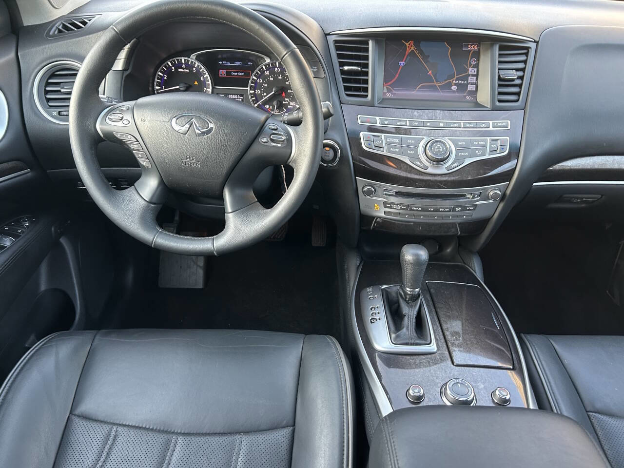 Used 2013 INFINITI JX35 AWD w/ Premium Pkg image 39