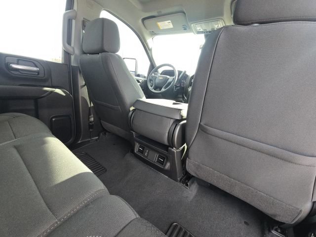 Used 2026 Chevrolet Silverado 2500 Custom w/ Custom Convenience Package image 18