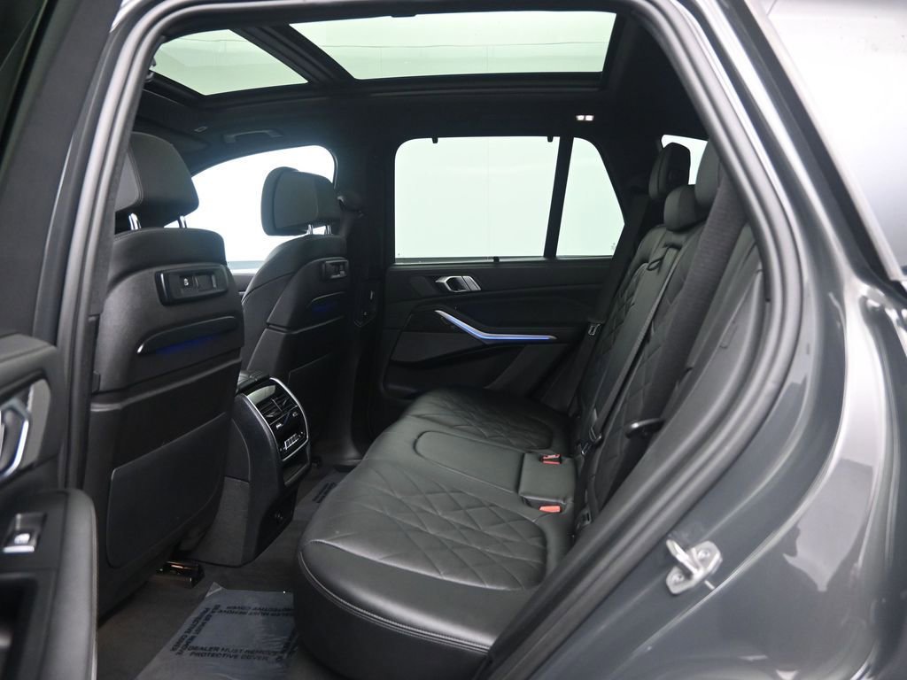 Used 2023 BMW X5 M50i w/ Executive Package AWD/4WD image 30