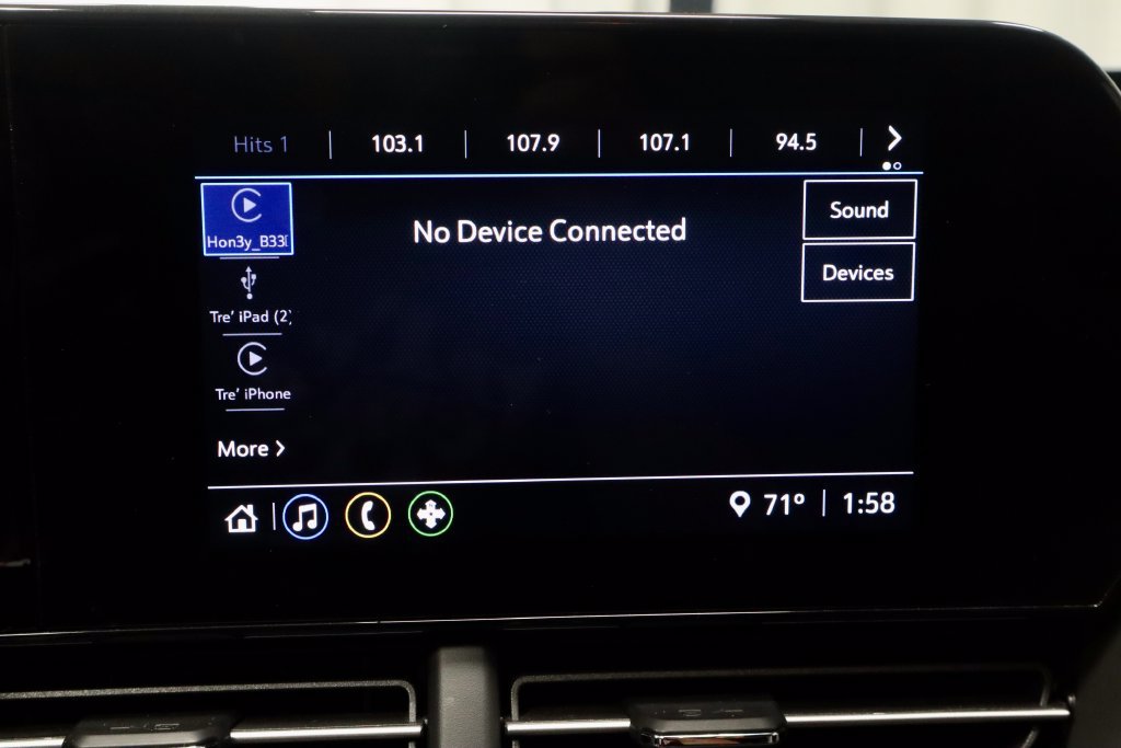 Used 2025 Chevrolet Trax LS FWD image 3