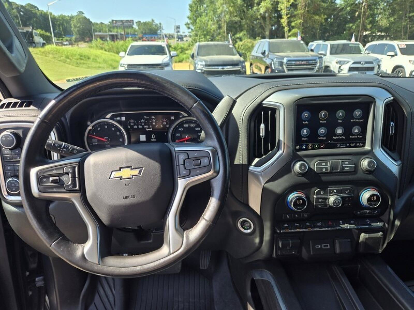 Used 2021 Chevrolet Silverado 1500 LTZ w/ LTZ Premium Package AWD/4WD image 8
