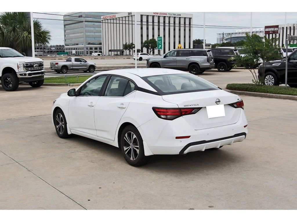 Used 2022 Nissan Sentra SV FWD image 4