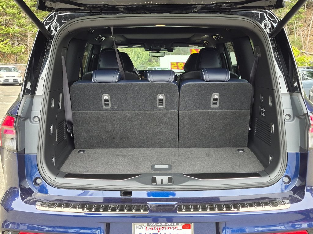 Used 2026 INFINITI QX80 4WD w/ Sport Exterior Package image 29