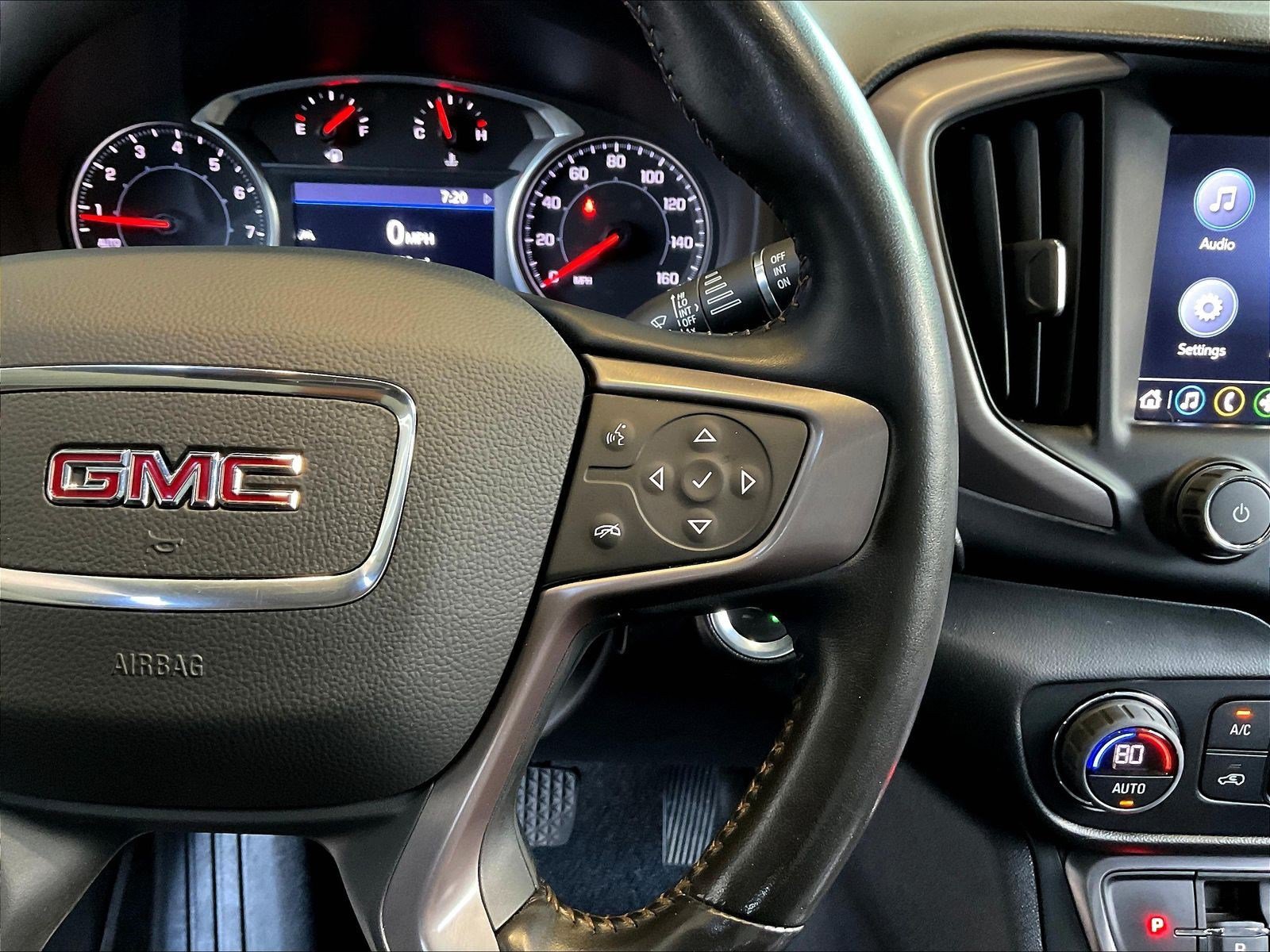 Used 2022 GMC Terrain AT4 w/ Tech Package AWD/4WD image 12