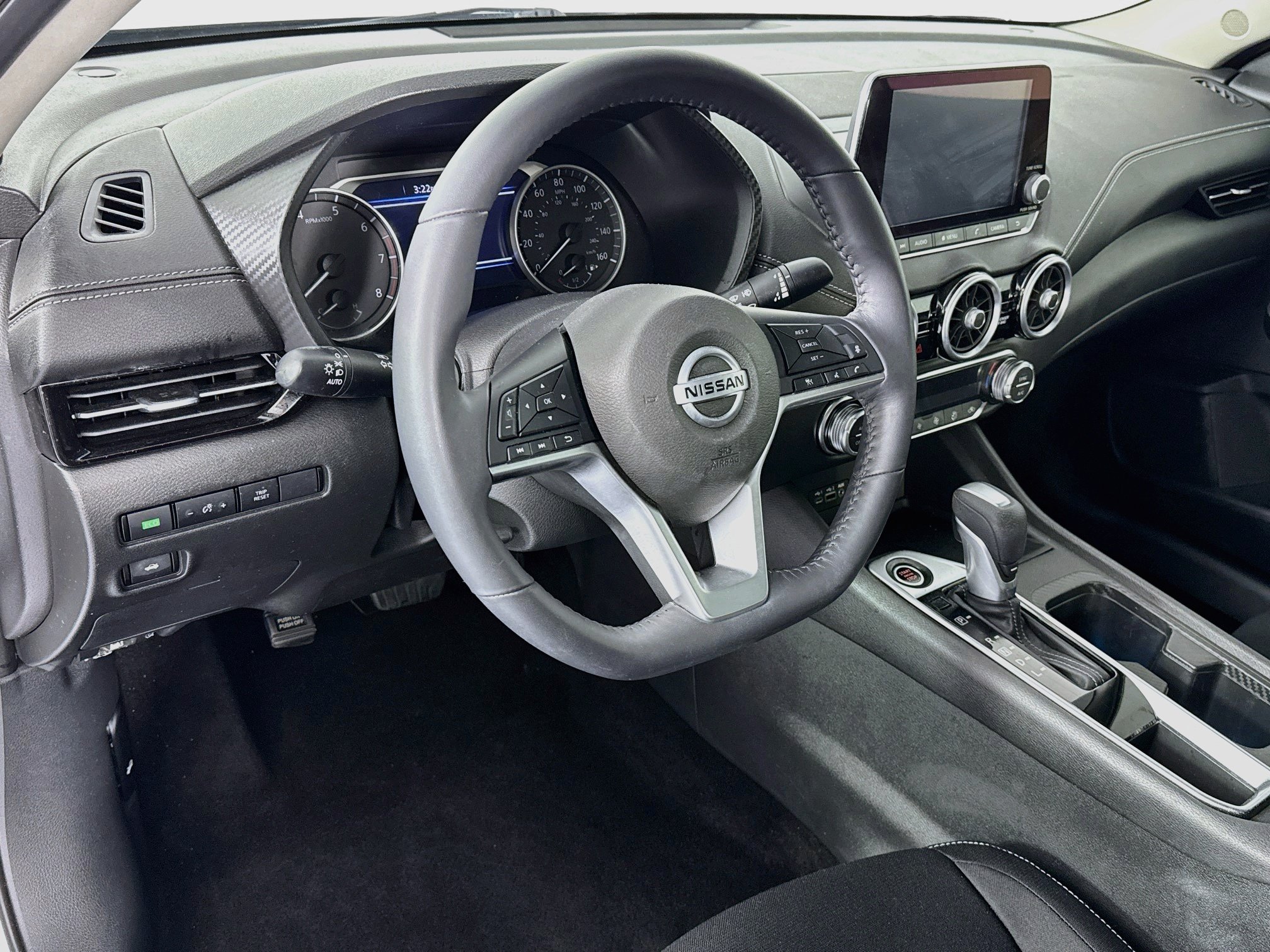 Used 2020 Nissan Sentra SV w/ Lighting Package FWD image 9