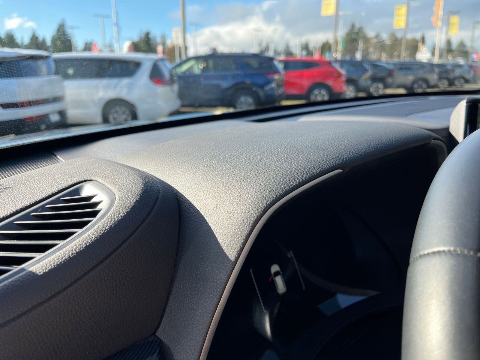 Used 2025 Toyota Highlander XSE image 37