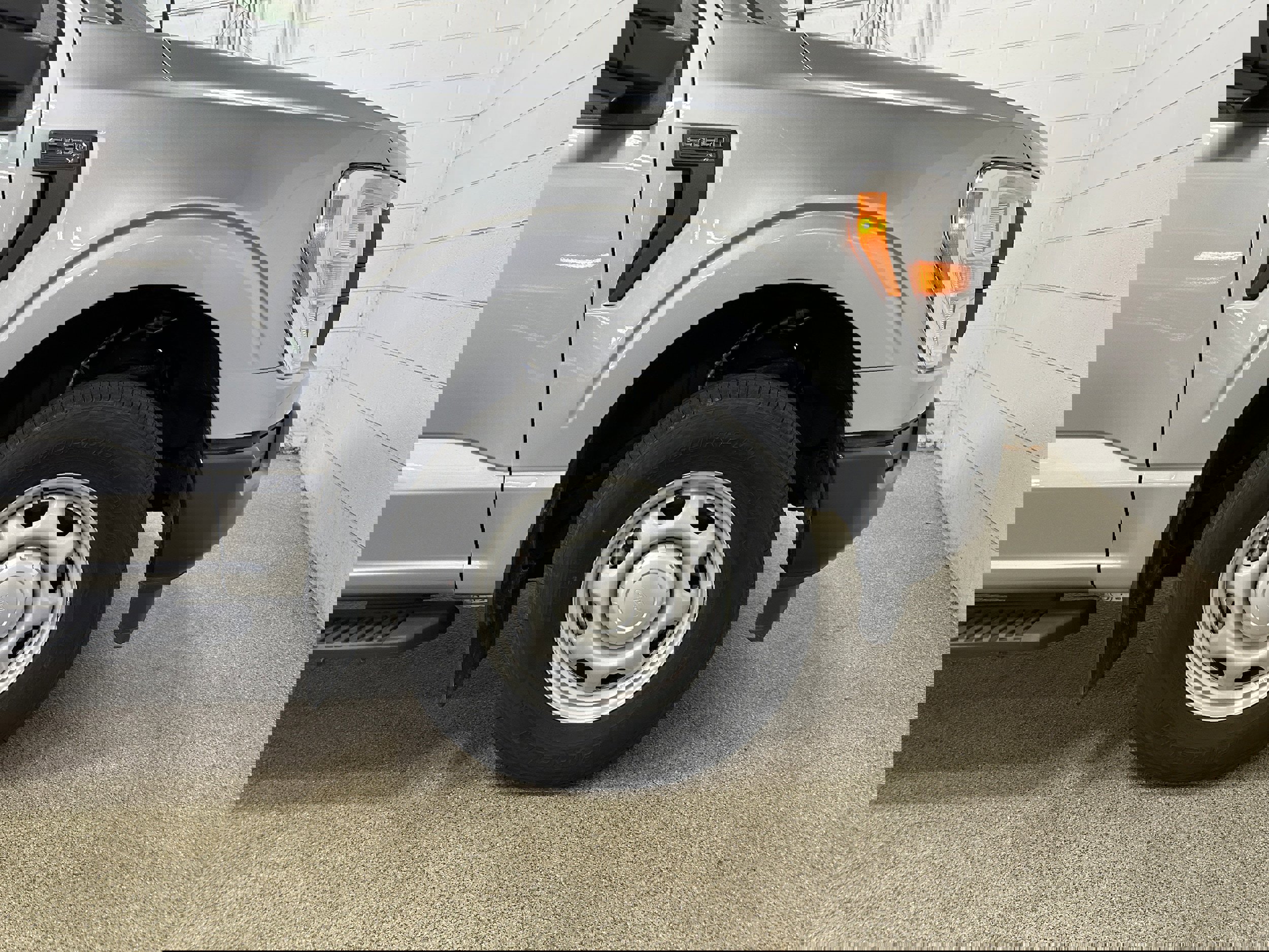 Certified 2022 Ford F150 XL w/ Equipment Group 101A High image 25