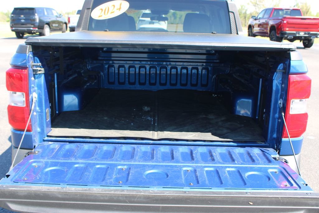 Used 2024 Ford Maverick XL image 16