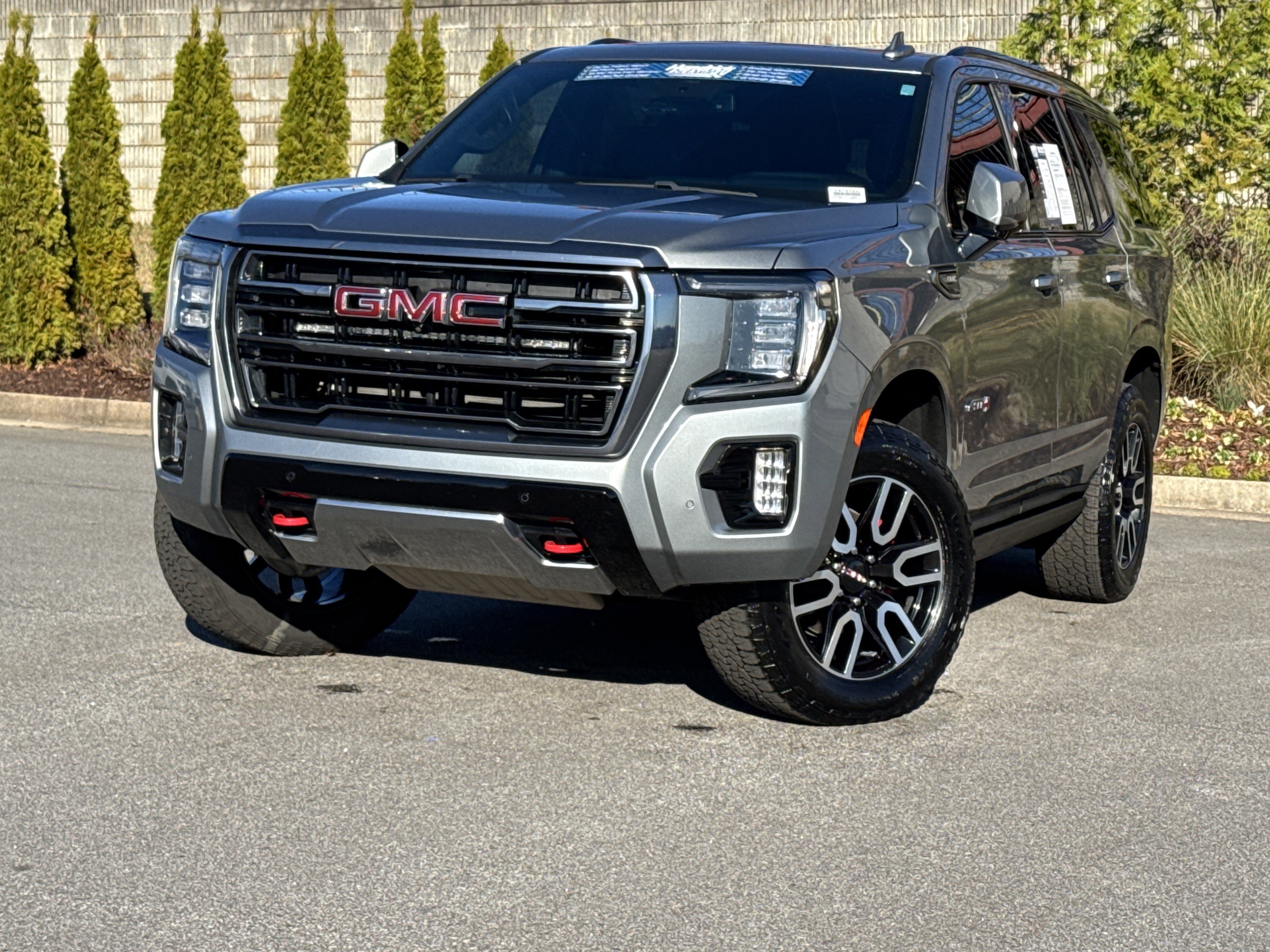 Used 2023 GMC Yukon AT4 w/ AT4 Premium Package image 5