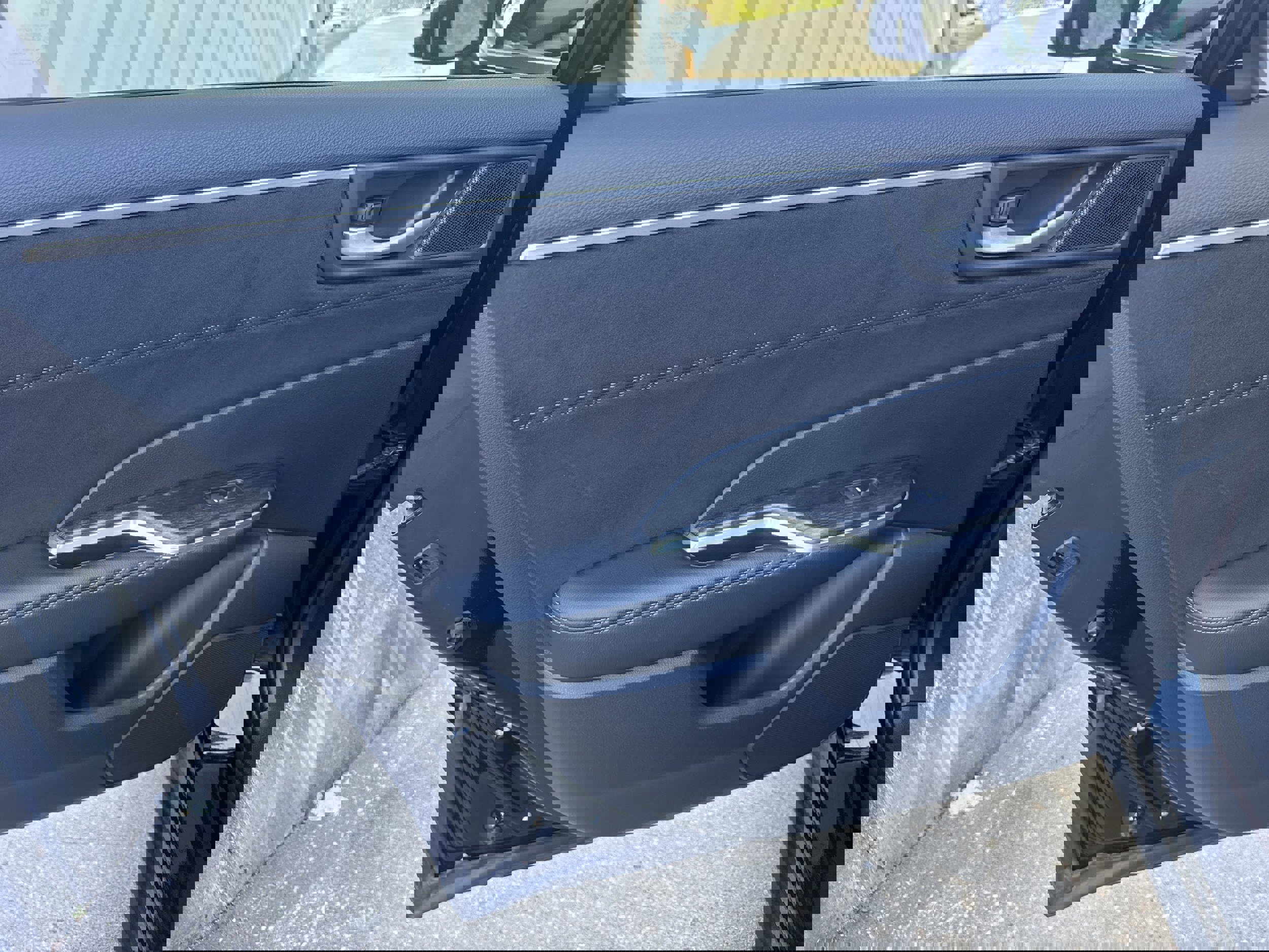 Used 2018 Honda Clarity Touring image 11