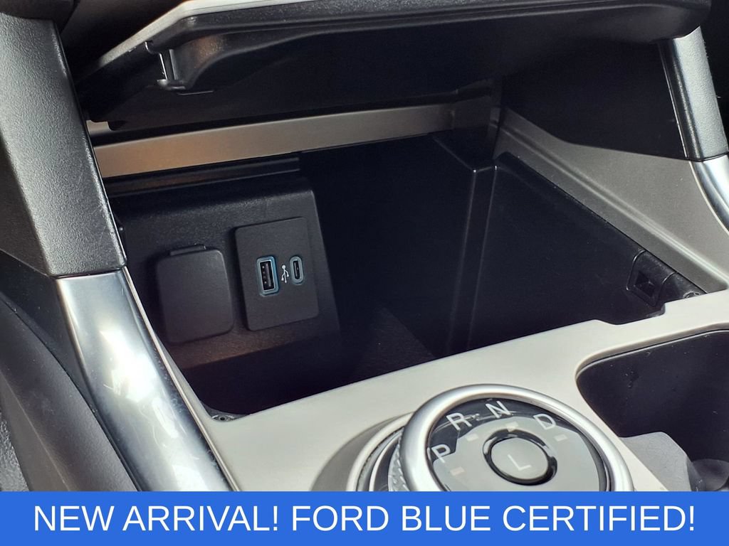 Certified 2023 Ford Explorer XLT w/ Equipment Group 202A AWD/4WD image 14