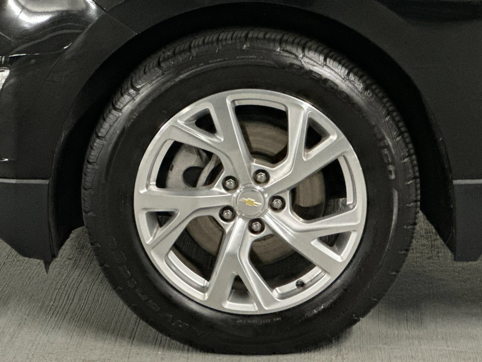Used 2019 Chevrolet Equinox LT FWD image 34