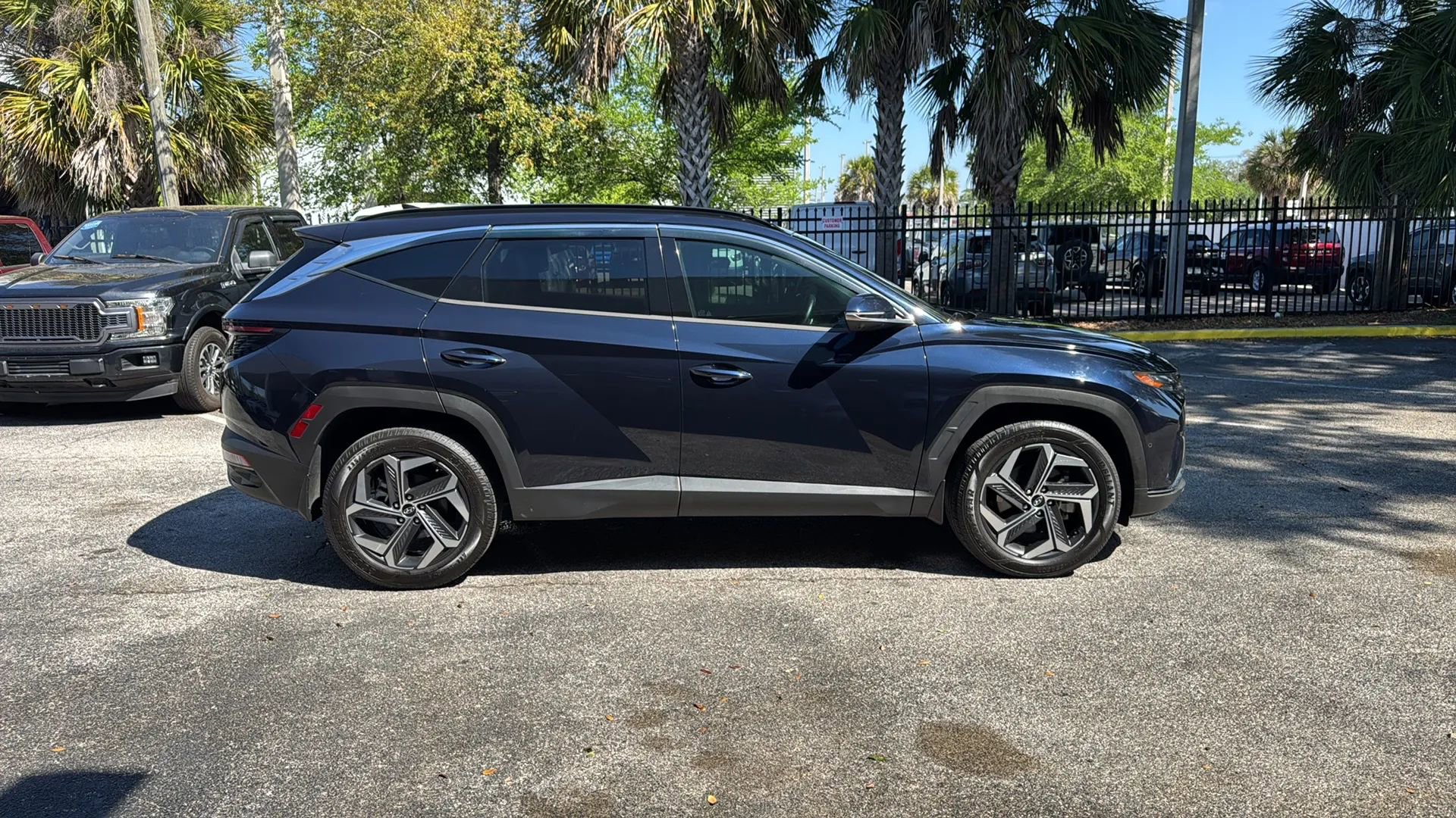 Used 2022 Hyundai Tucson Limited image 8