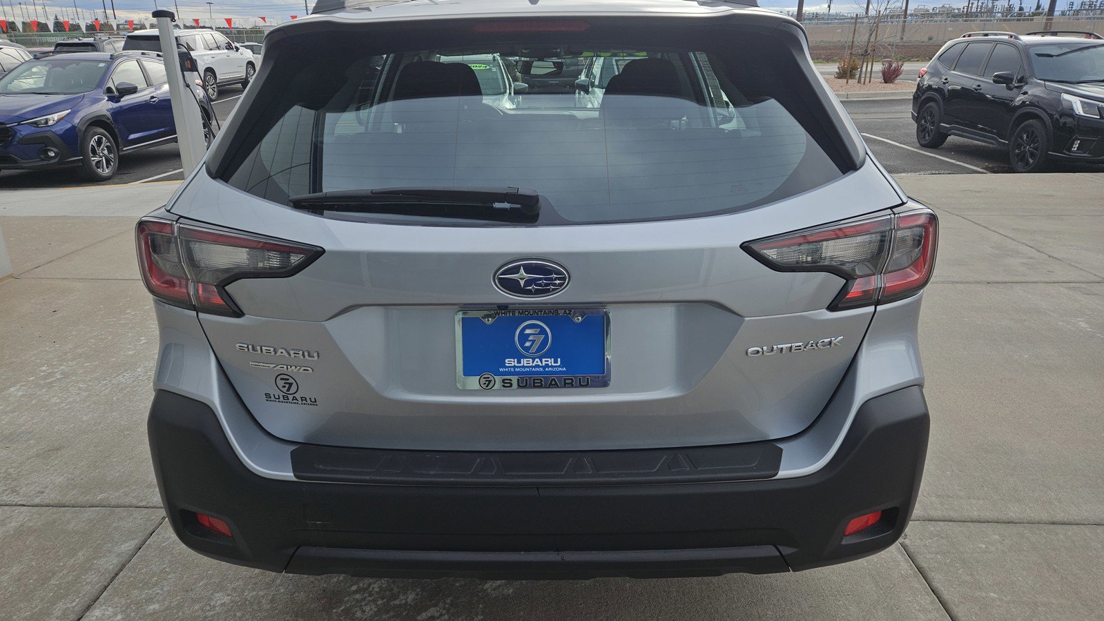 Used 2025 Subaru Outback image 6