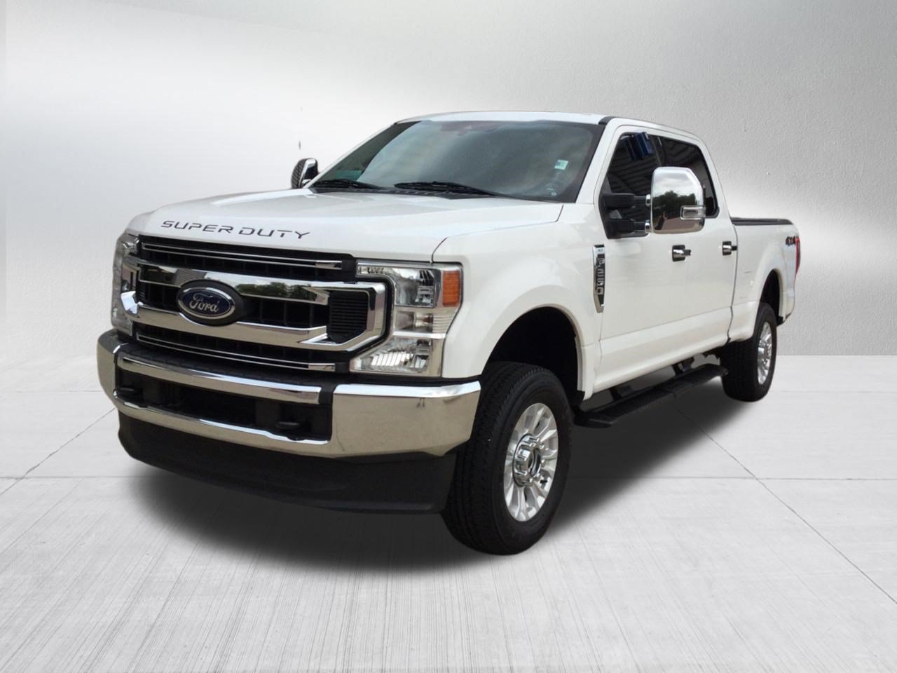 Used 2020 Ford F250 XLT AWD/4WD image 2