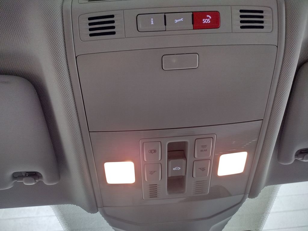 New 2025 Volkswagen Jetta SE image 26