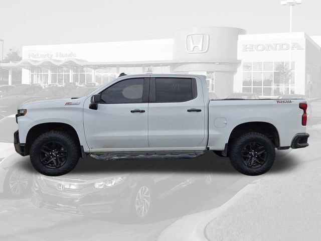 Used 2021 Chevrolet Silverado 1500 LT Trail Boss w/ Convenience Package II image 2