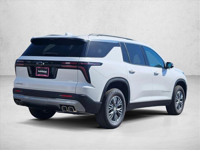 New 2027 Chevrolet Traverse LT w/ Driver Confidence Package FWD image 2