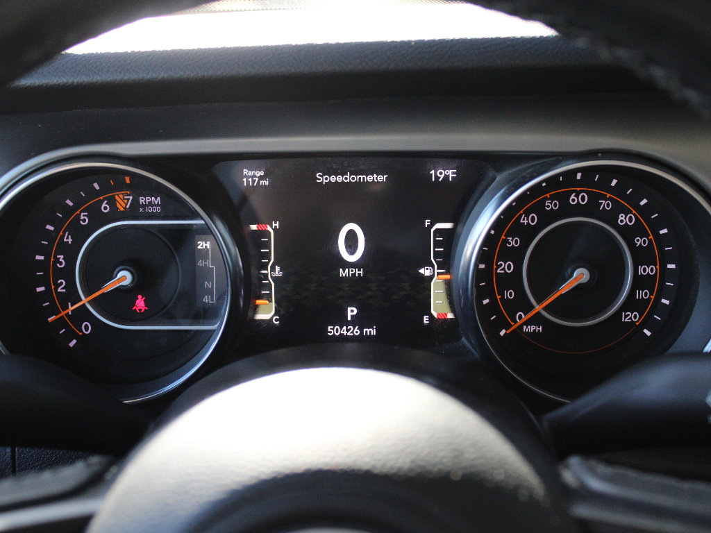 Certified 2021 Jeep Gladiator Willys image 23