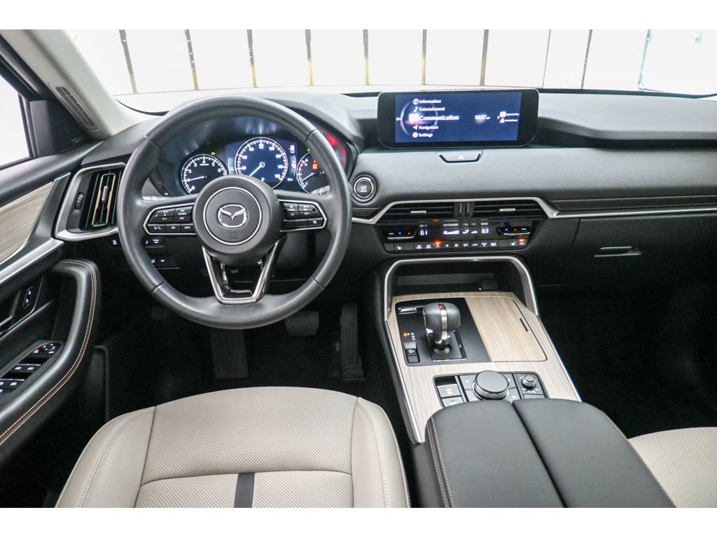 Used 2024 MAZDA CX-90 3.3 Turbo w/ Premium Package AWD/4WD image 33