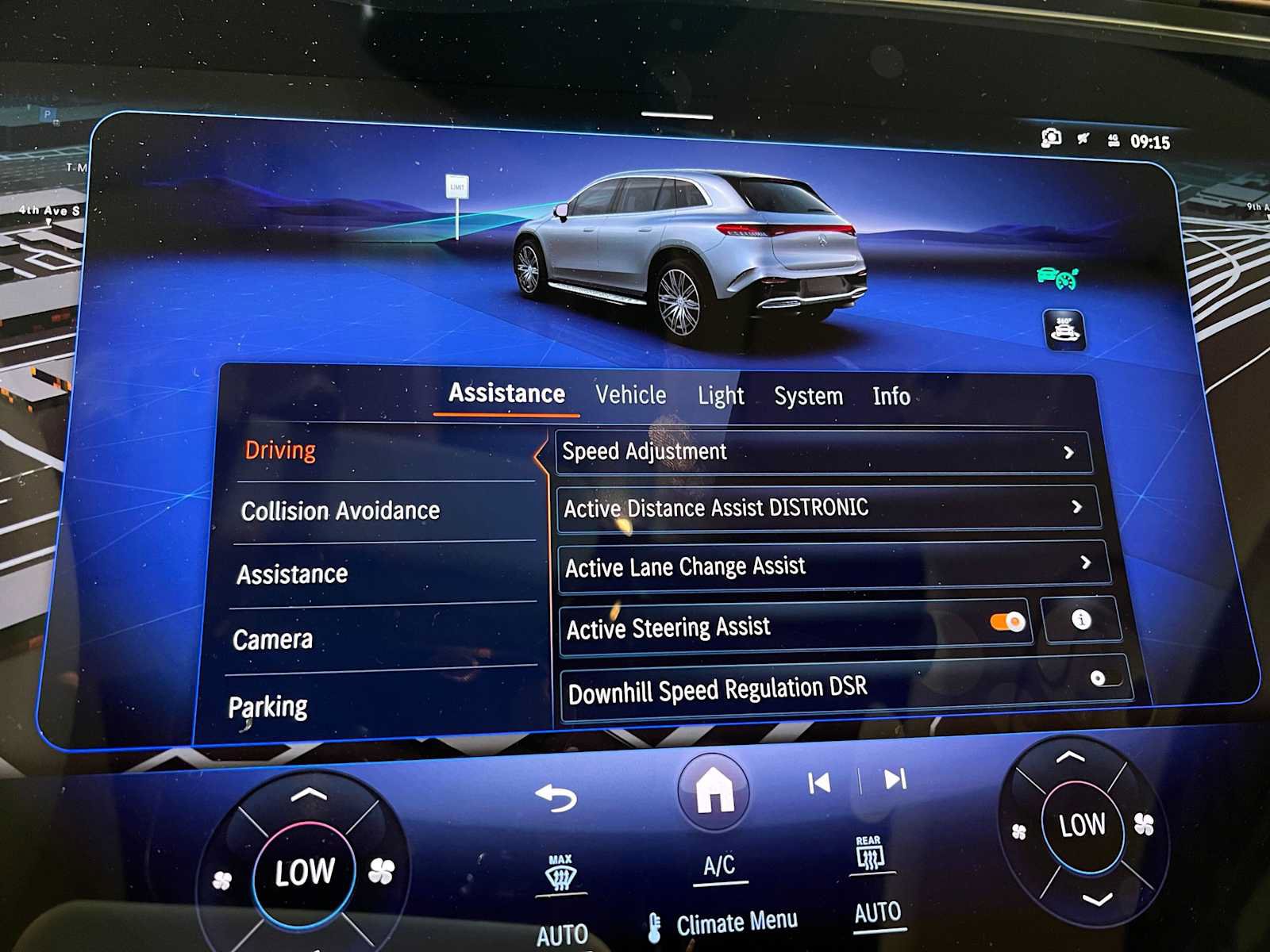 New 2026 Mercedes-Benz EQS 400 4MATIC SUV image 37