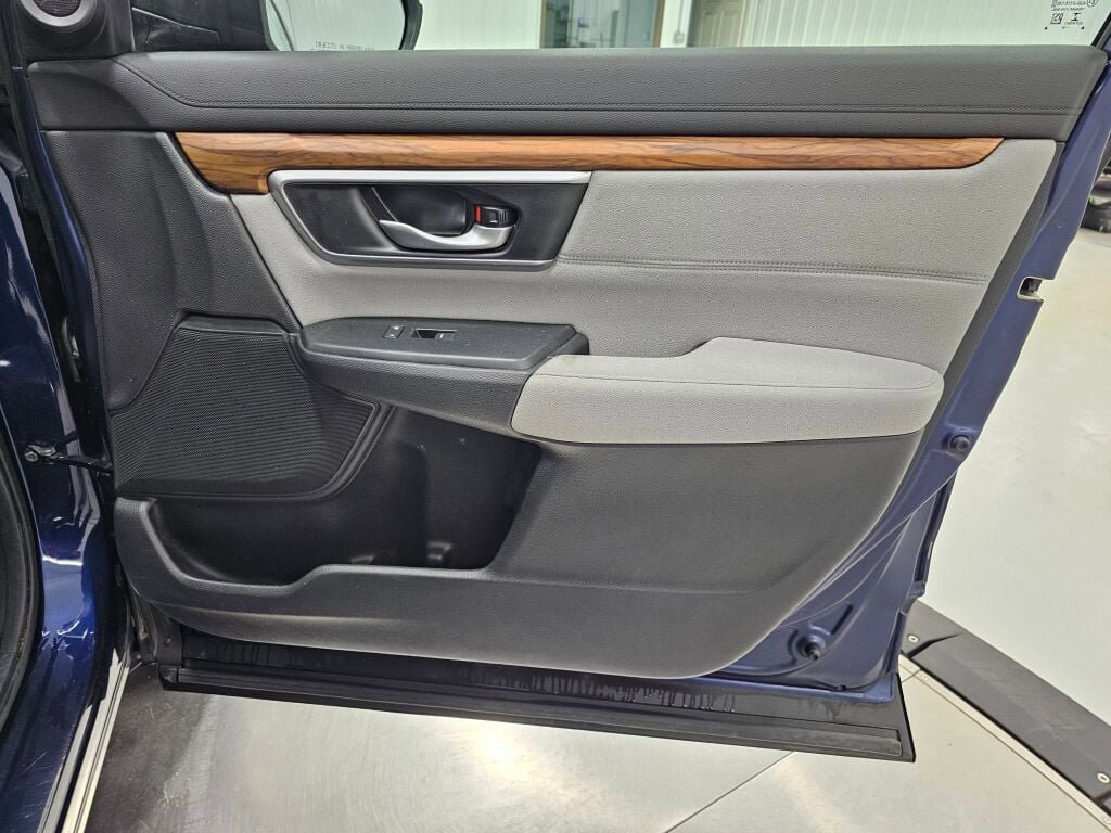 Used 2018 Honda CR-V EX image 33