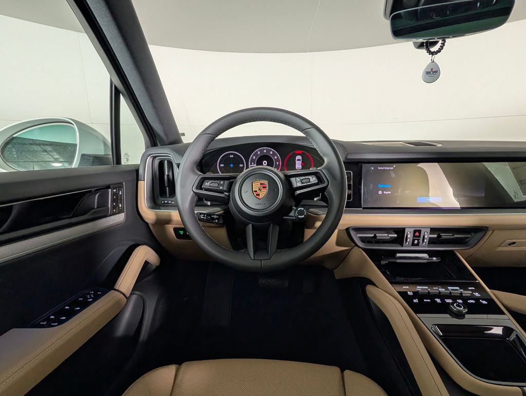 New 2026 Porsche Cayenne AWD/4WD image 21