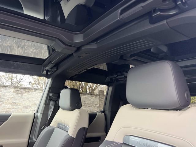 New 2026 GMC Hummer EV SUV AWD/4WD image 19
