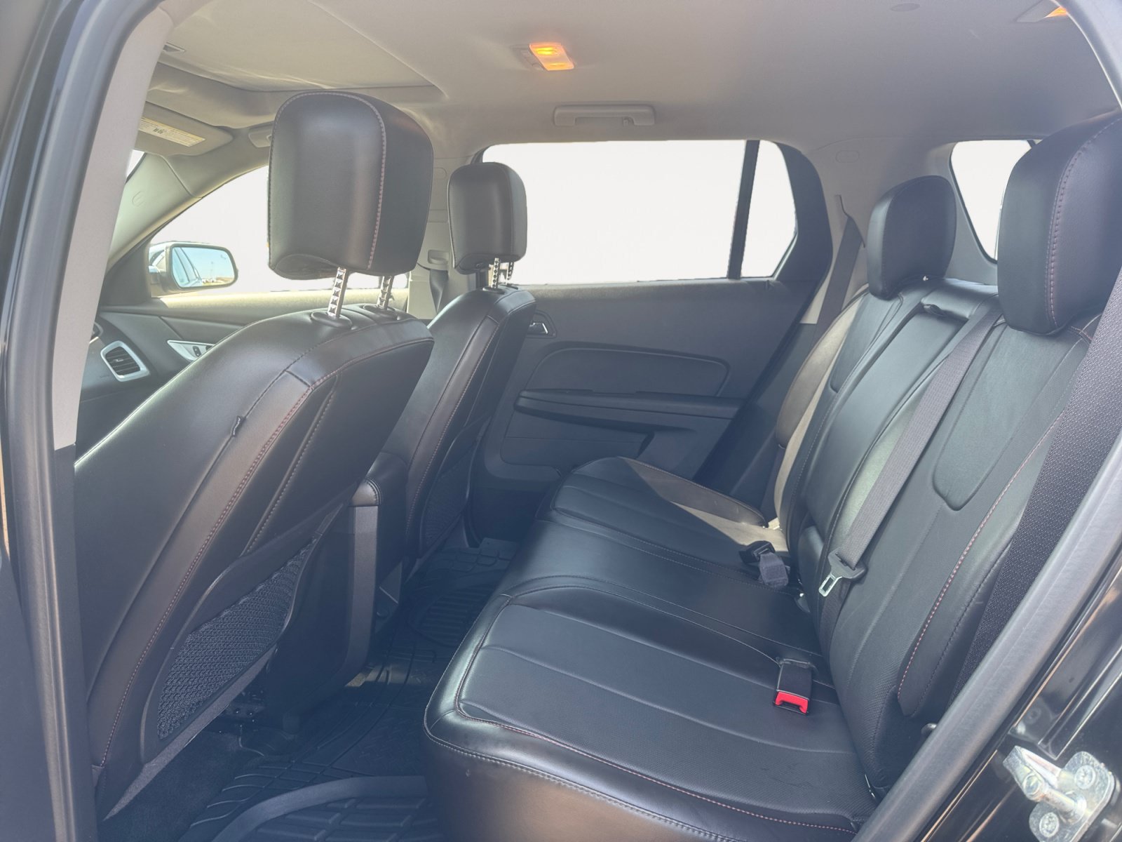 Used 2017 GMC Terrain SLT w/ Open Road Package FWD image 13