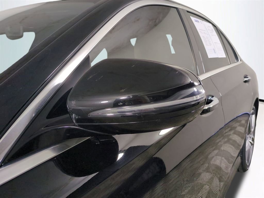 Used 2018 Mercedes-Benz E 300 image 12