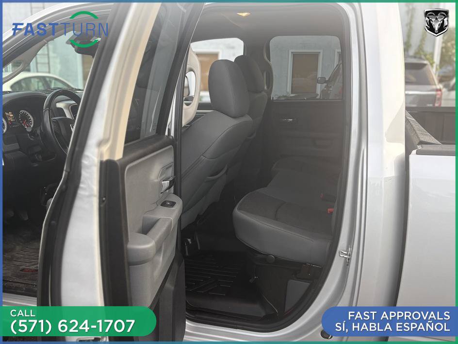 Used 2014 RAM 1500 Classic SLT AWD/4WD image 23