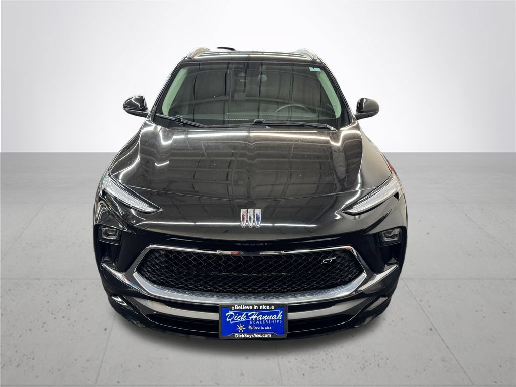 Used 2024 Buick Encore GX Sport Touring FWD image 11