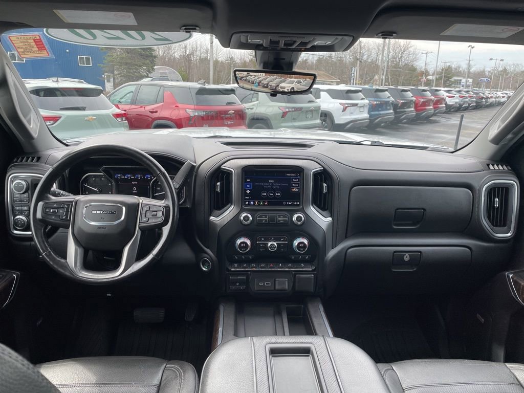 Used 2020 GMC Sierra 2500 Denali w/ Denali Ultimate Package AWD/4WD image 11